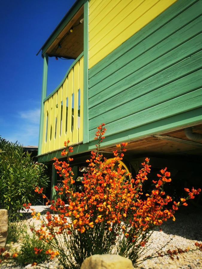 Roulotte De La Villa Font Vive - Tout Equipee, Tout Confort, Situation Ideale Sud Ardeche Grospierres Exterior photo