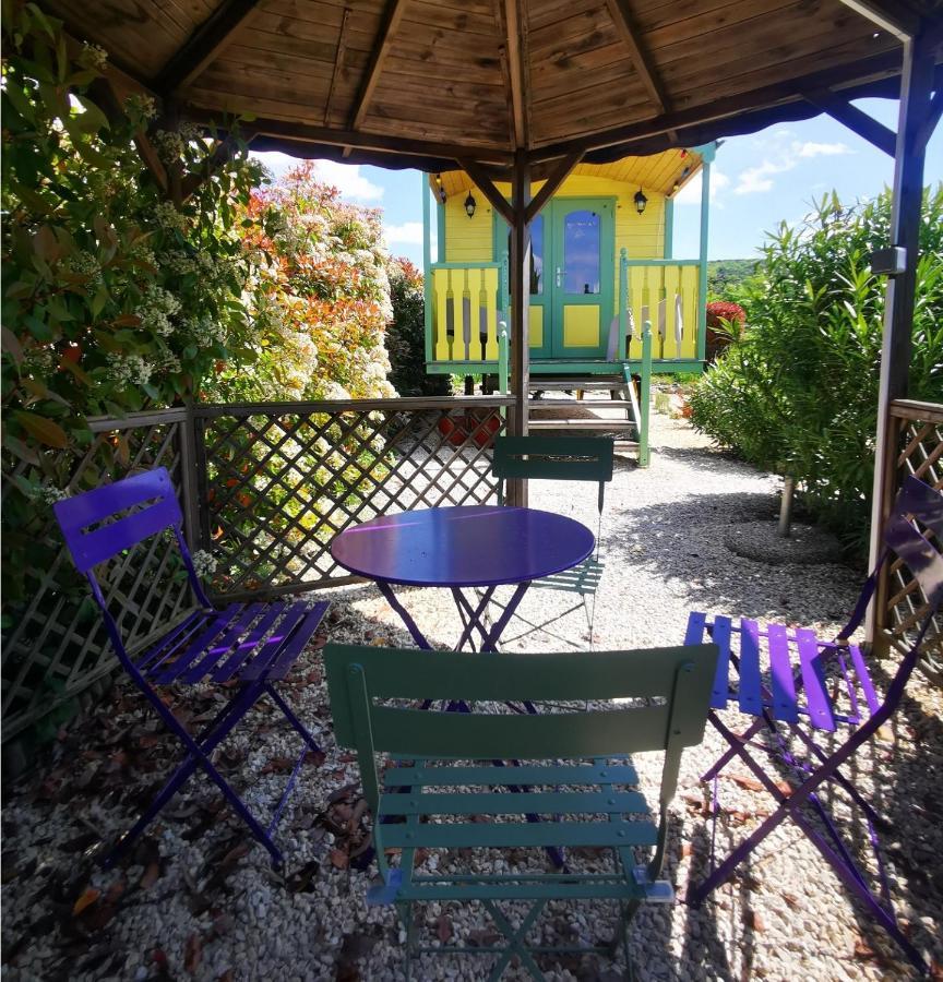 Roulotte De La Villa Font Vive - Tout Equipee, Tout Confort, Situation Ideale Sud Ardeche Grospierres Exterior photo